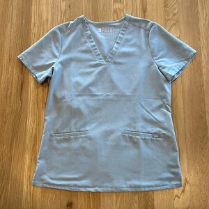 Figs Concrete Gray Casma Scrub Top in Size Small